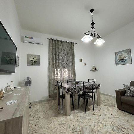 Ferienwohnung Dimora Di Giada Brindisi Zimmer foto